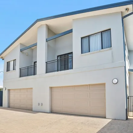 Rent this 3 bed apartment on Pacinos Cafe in Addison Street, Shellharbour NSW 2529