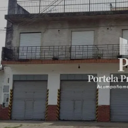 Buy this 3 bed house on Navarro 2001 in Partido de Morón, Castelar