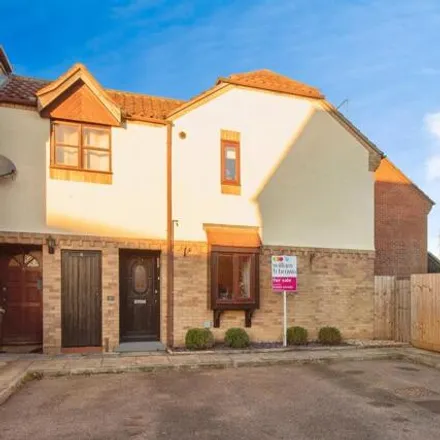 Buy this 1 bed townhouse on Orchard Close in Elmswell, IP30 9UJ