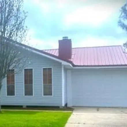 Buy this 3 bed house on 961 East Gloria Switch Road in Lafayette, LA 70507