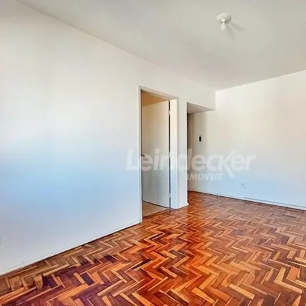 Rent this 2 bed apartment on Rua Casemiro de Abreu in Rio Branco, Porto Alegre - RS
