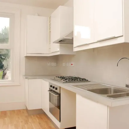 Rent this 3 bed apartment on Elmcourt Road in West Dulwich, London