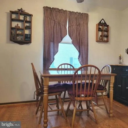 Image 7 - 1033 Marshall Street, Wood Point, Hagerstown, MD 21740, USA - House for sale