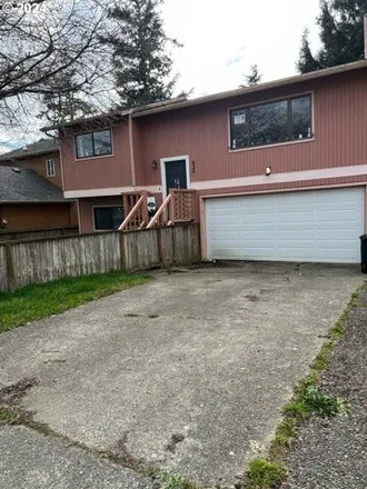 Buy this 3 bed house on 940 Sanford Street in Coos Bay, OR 97420