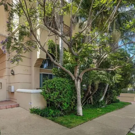 Image 3 - 12040 Mayfield Avenue, Los Angeles, CA 90049, USA - Townhouse for rent
