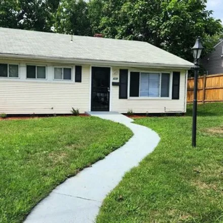 Buy this 3 bed house on 6612 Redfield Avenue in Hyattsville, MD 20784