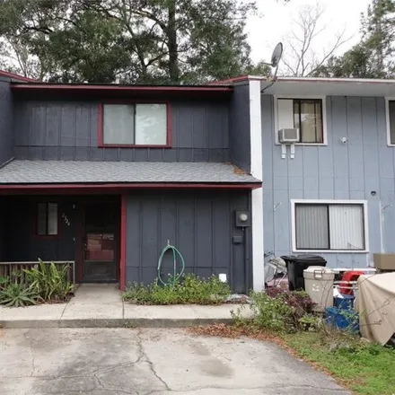 Rent this 2 bed condo on SW 24th Ave @ SW 70th Ter in Southwest 24th Avenue, Alachua County