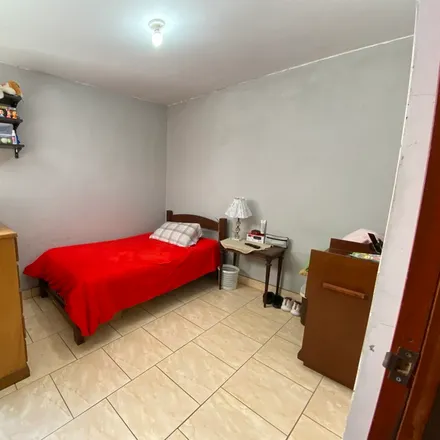 Buy this 2 bed apartment on IEP san judas tadeo in Calle César Miro, Bellavista