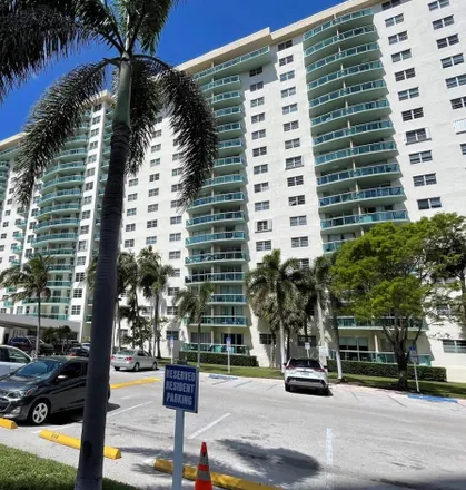 Rent this 1 bed condo on 19390 Collins Ave in Sunny Isles Beach, FL 33160
