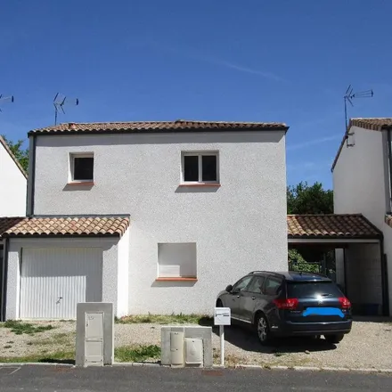 Rent this 1 bed apartment on 1 Place du Plo de la Rustan in 81370 Saint-Sulpice-la-Pointe, France