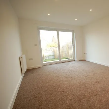 Rent this 3 bed duplex on Crossfields in Halstead, CO9 1UY