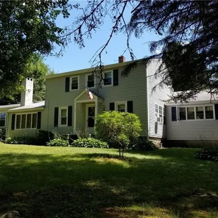 Buy this 6 bed house on 26 North Road in Hopkinton, RI 02833