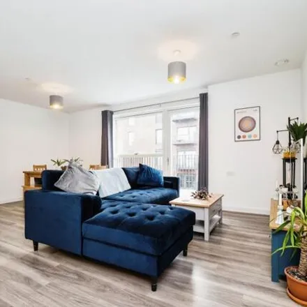 Buy this 2 bed apartment on Lynn House in Myrtle Road, London