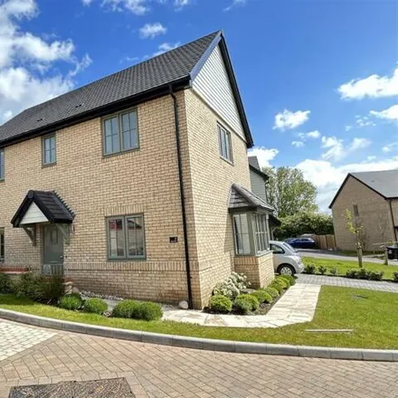 Buy this 3 bed house on unnamed road in Haddenham, CB6 3QU