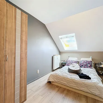 Rent this 3 bed apartment on Rue Emile Parfonry in 6990 Hotton, Belgium