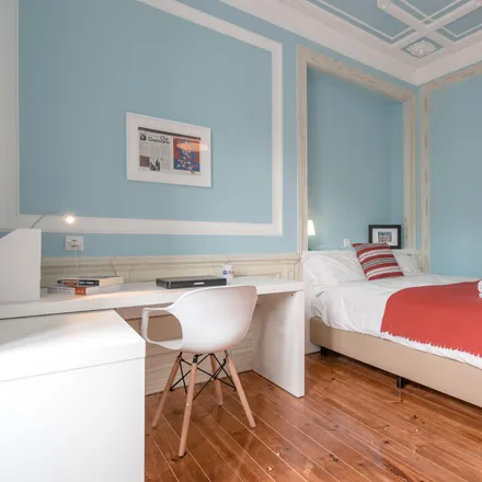 Rent this 5 bed room on Rua Alexandre Herculano 36;34 in 1250-167 Lisbon, Portugal