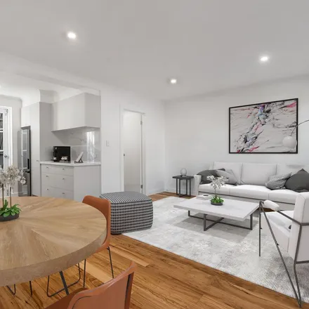 Image 5 - Emilton Avenue, St Kilda VIC 3182, Australia - Apartment for rent