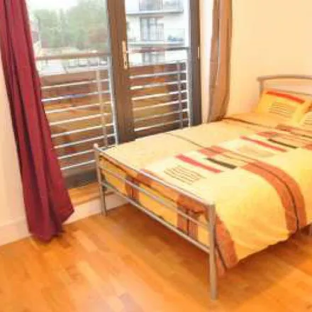 Rent this 3 bed room on 86 Copenhagen Place in Bow Common, London