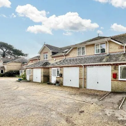 Image 1 - Royal Victoria Mews, Clarendon Road, Bournemouth, BH4 8AH, United Kingdom - House for sale