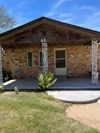 Buy this 3 bed house on 453 North Perry Street in Pampa, TX 79065