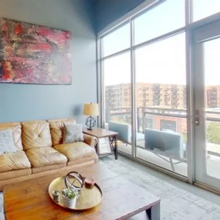 Buy this 1 bed apartment on #502,4141 Pennsylvania Avenue in Old Westport, Kansas City