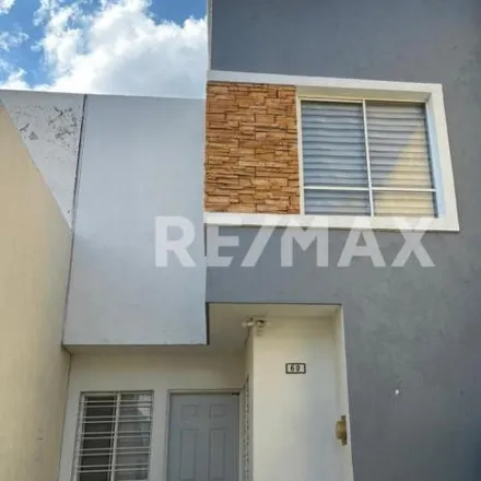 Rent this 3 bed house on Calle Fray Junípero Serra in Arboledas de Tesistán, 45200 Tesistán