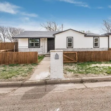 Buy this studio house on 1105 Channing Street in Amarillo, TX 79104