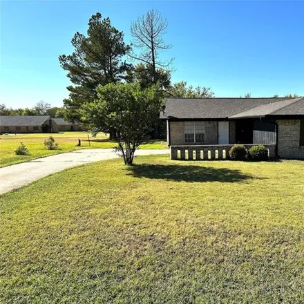 Rent this 2 bed house on George Lane in Wolfe City, Hunt County