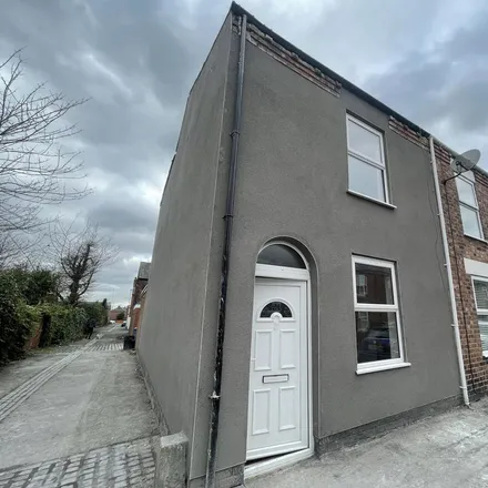 Rent this 3 bed townhouse on Villars Street in Howley Quay, Warrington