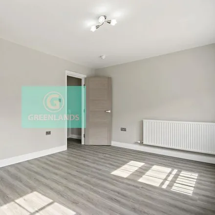 Image 7 - 403 Hackney Road, London, E2 9AQ, United Kingdom - Apartment for rent