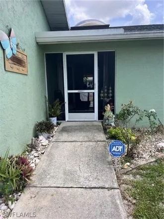 Image 3 - 1724 SE 12th St, Cape Coral, Florida, 33990 - House for sale