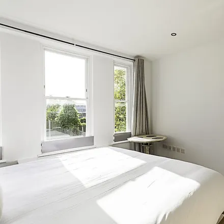 Image 1 - London, SW5 9EB, United Kingdom - Apartment for rent