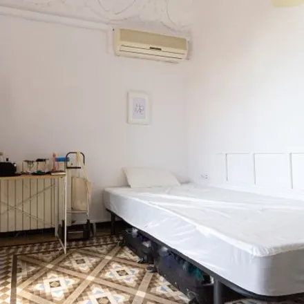 Image 2 - Carrer de Mallorca, 306, 08037 Barcelona, Spain - Room for rent