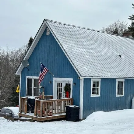 Buy this 2 bed house on Tallman Road in Elmore, VT 05657
