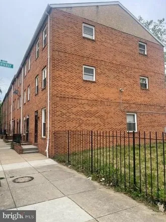 Image 3 - 1301 Aisquith St N, Baltimore, Maryland, 21202 - House for rent