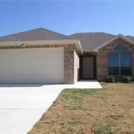 Rent this 3 bed house on 5009 Lake Park Drive in Sanger, TX 76266