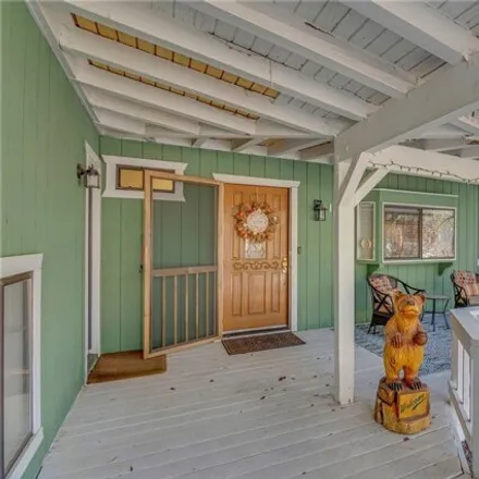 Image 5 - 1116 Rainbow Boulevard, Big Bear City, CA 92314, USA - House for sale