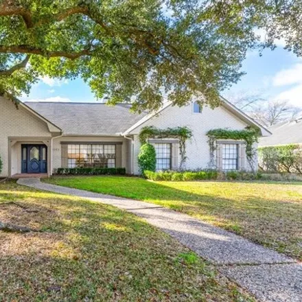 Buy this 4 bed house on 5939 Longwood Lane in Caldwood, Beaumont