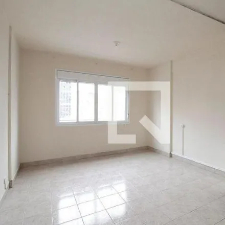 Rent this studio apartment on Edifício Agulhas Negras in Avenida Rio Branco 125, Santa Ifigênia