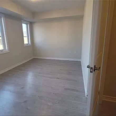 Image 3 - Hay Lane, Barrie, ON L9J 0G7, Canada - Apartment for rent