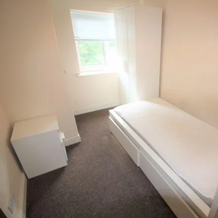 Rent this 1 bed room on William Street in Swindon, SN1 5LE