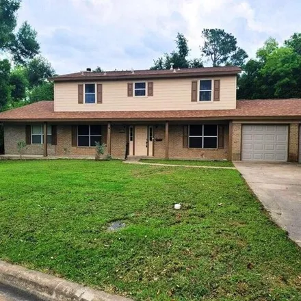 Buy this 5 bed house on 1277 West 2nd Street in Elgin, TX 78621