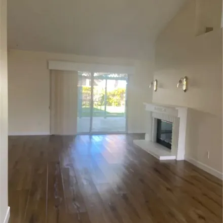 Rent this 3 bed apartment on 3008 Mariposa Avenue in Palmdale, CA 93551