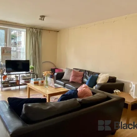 Rent this 4 bed apartment on Stax Building in 148 Old Kent Road, London