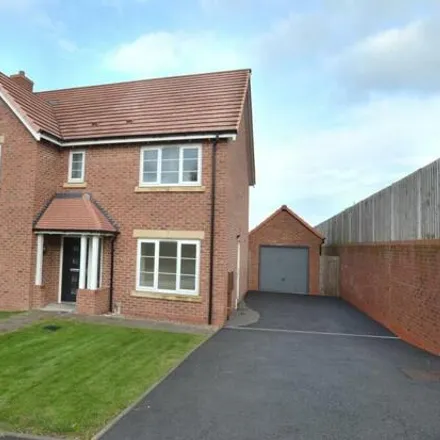 Buy this 4 bed house on Thimble Mill Close in Shepshed, LE12 9GF