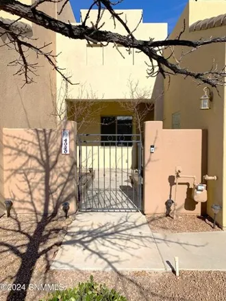 Image 4 - 2440 Cortina Manor, Las Cruces, NM 88011, USA - Condo for sale