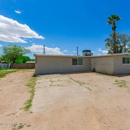 Buy this 3 bed house on South Oregon Drive in Tucson, AZ 85706