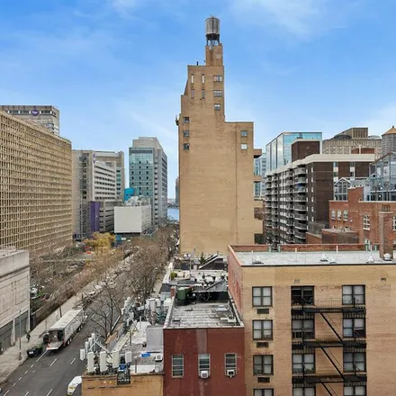 Image 5 - 250 EAST 30TH STREET 9C in Murray Hill Kips Bay - Apartment for sale