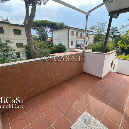 Image 2 - Viale del Tirreno, 56128 Pisa PI, Italy - Apartment for rent
