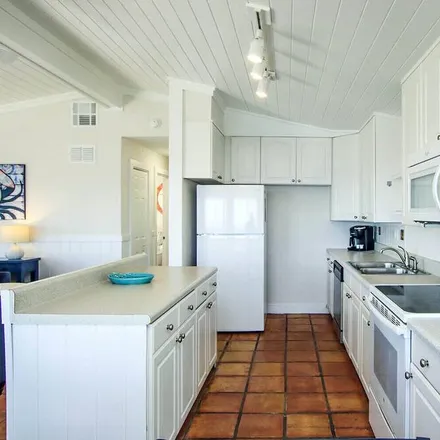 Rent this 3 bed house on Captiva in FL, 33924